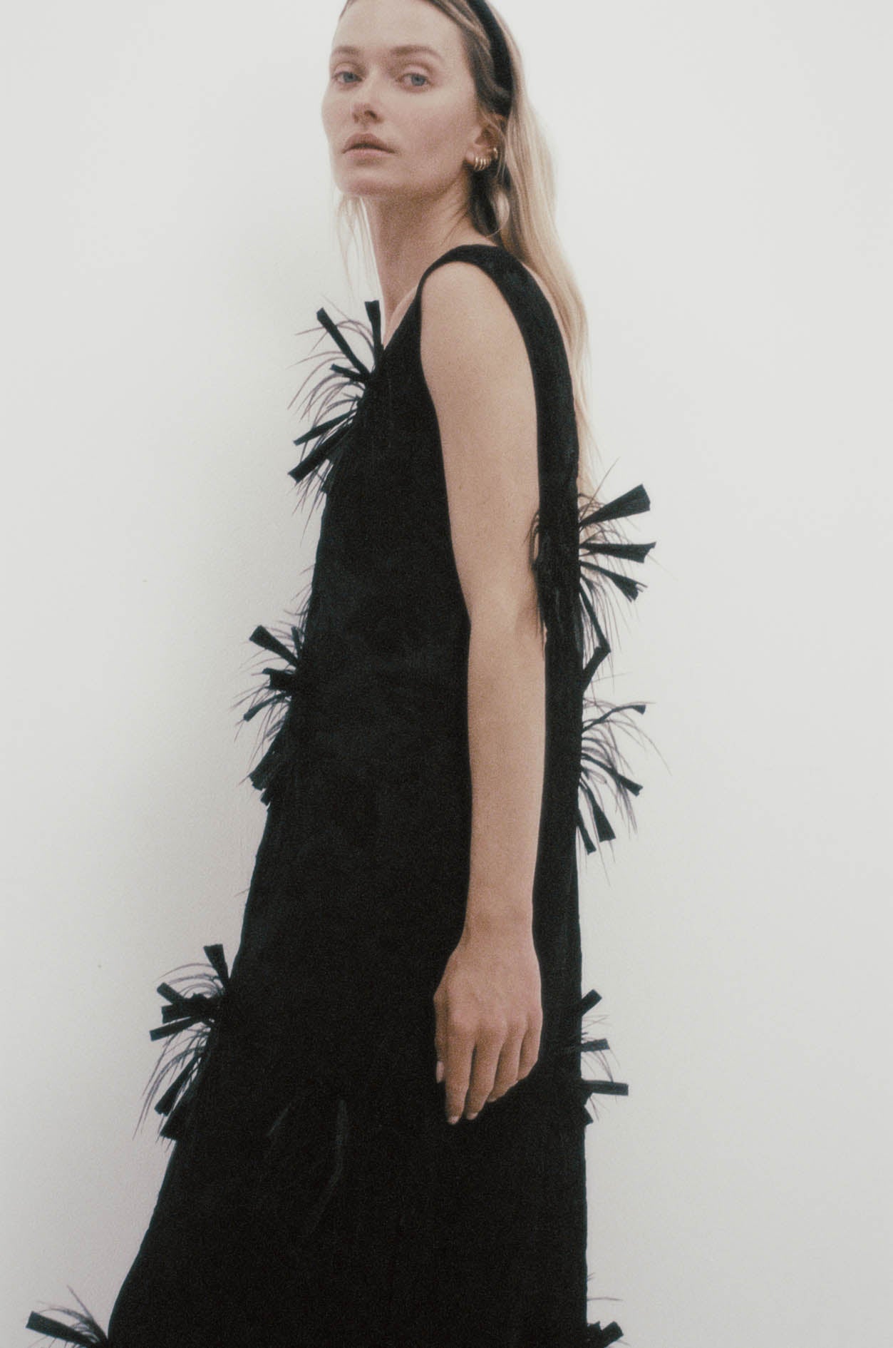 Gigi Dress in Feathered Embroidery