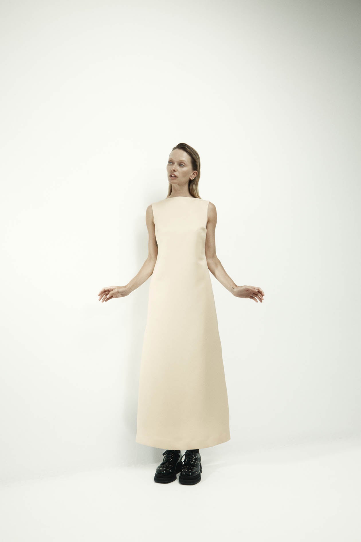Hiro Dress Pearl
