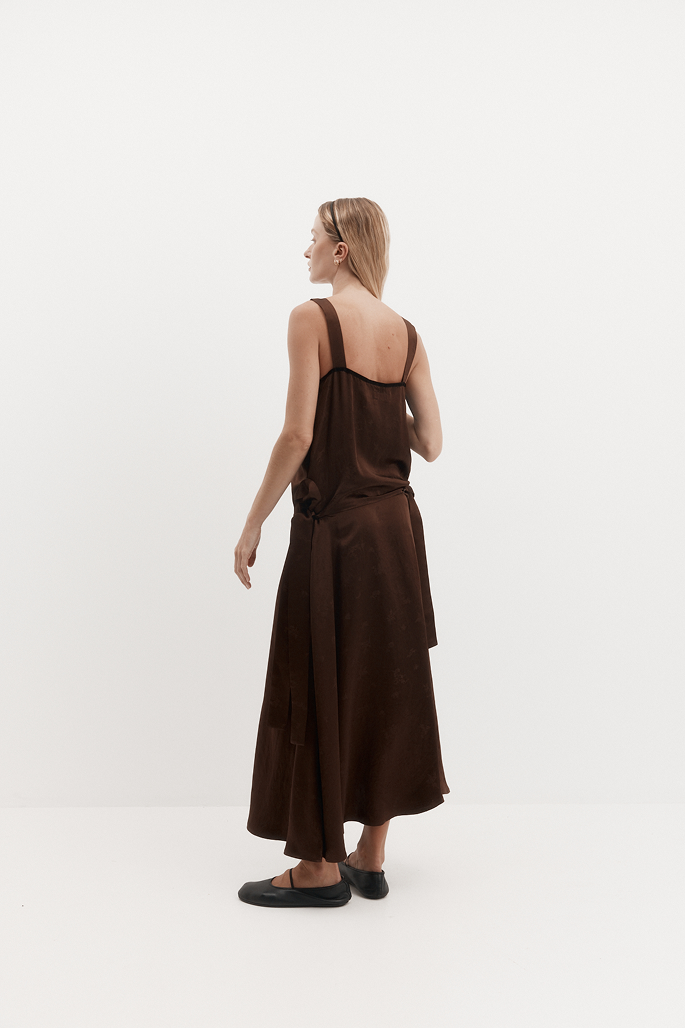 Wexer Dress in Satin Jacquard