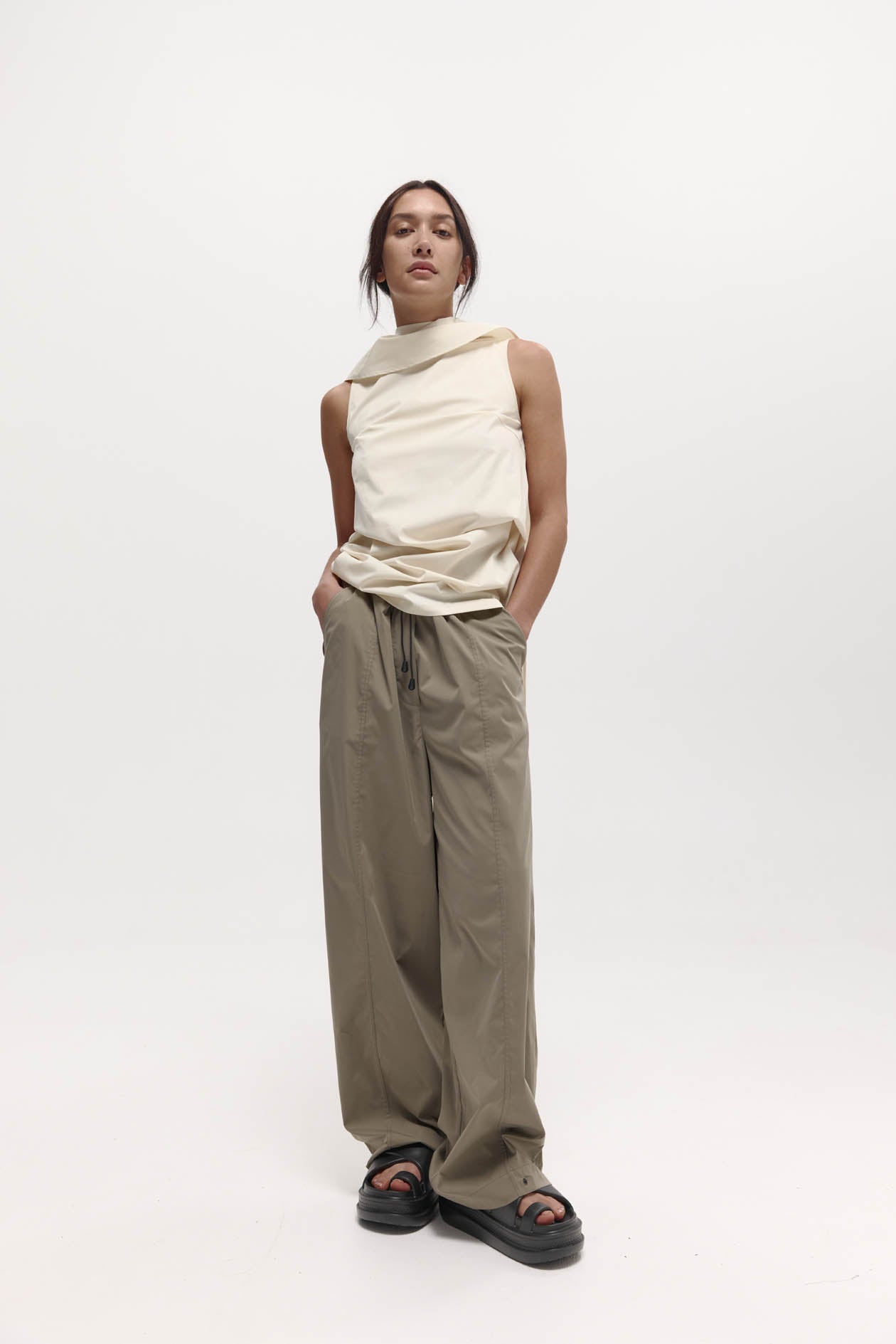 Tanaka Trouser in Tech Taffeta