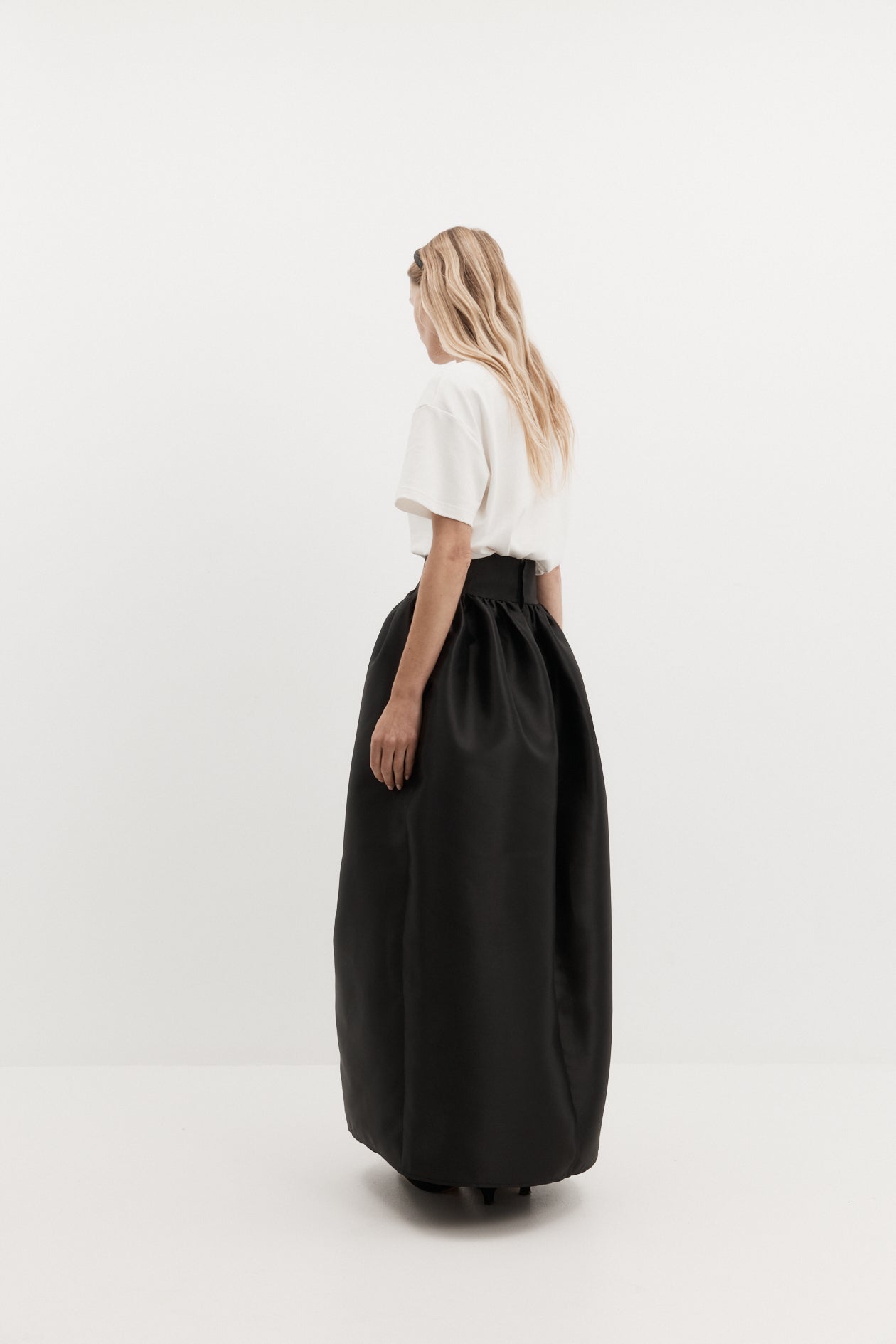 Emme Skirt in Satin Twill – Harris Tapper