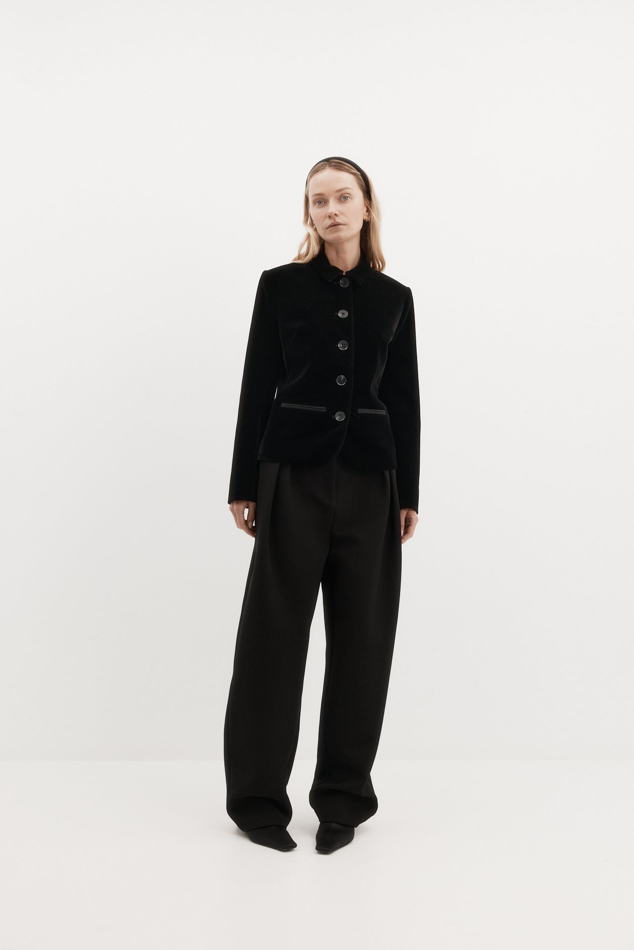 Bardot Blazer in Velvet