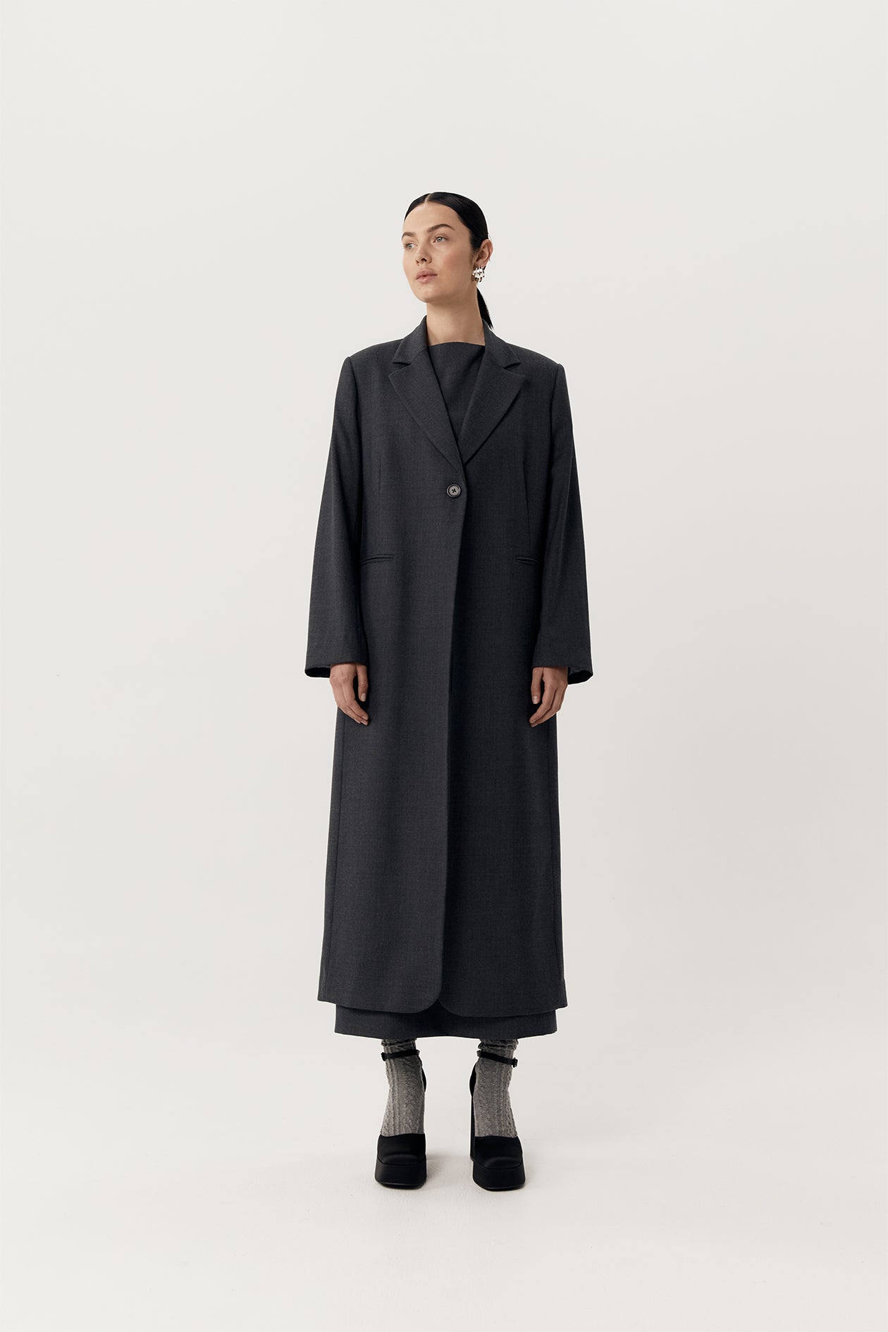 Tuxedo Coat Asphalt