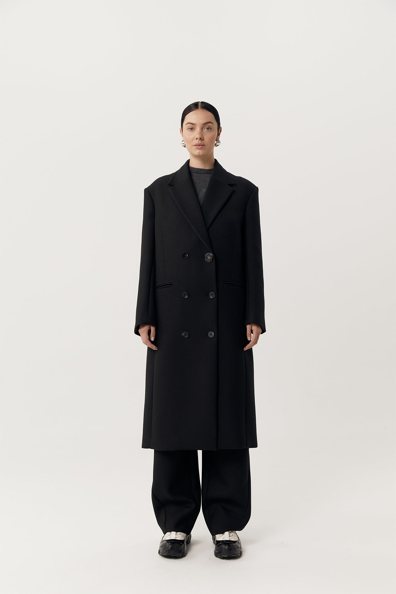 Egon Coat Black